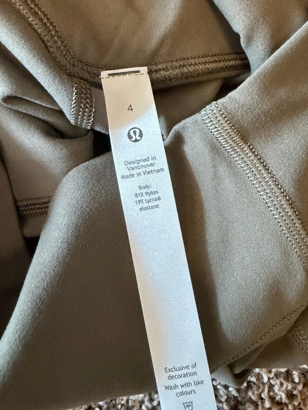 NWOT Lululemon Align High-Rise Jogger *Full Length Army Green